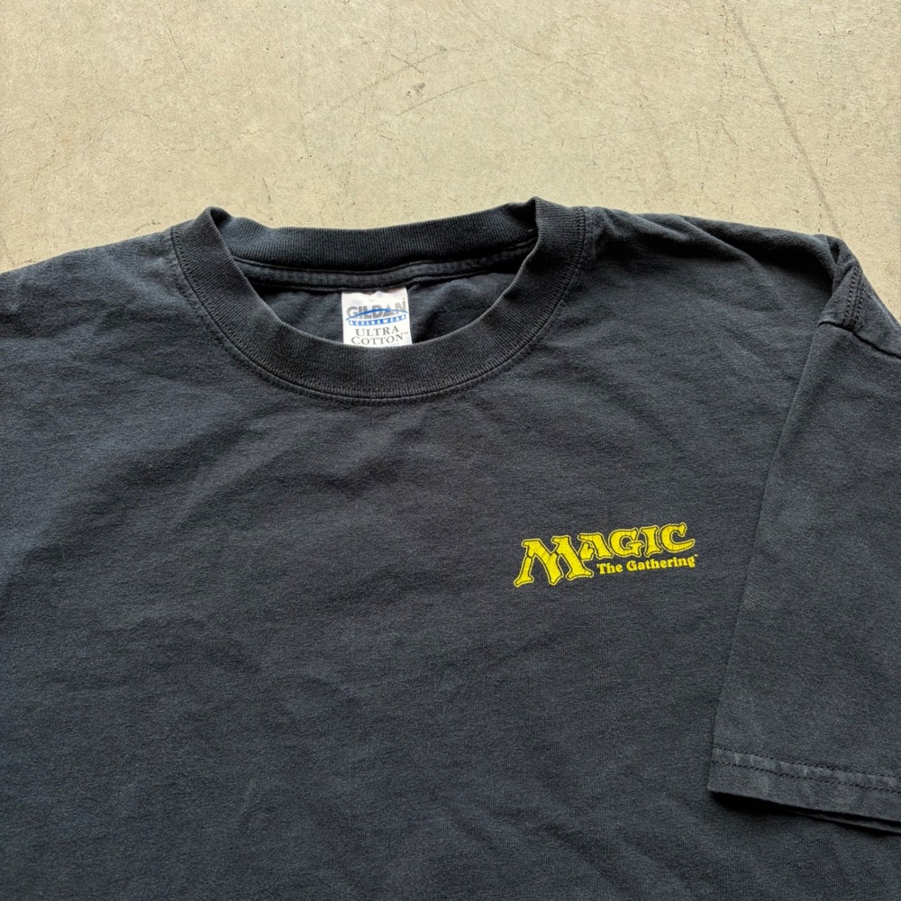 Vintage Magic The Gathering MTG X Back to Black T-Shirt Mens XL Black Gildan